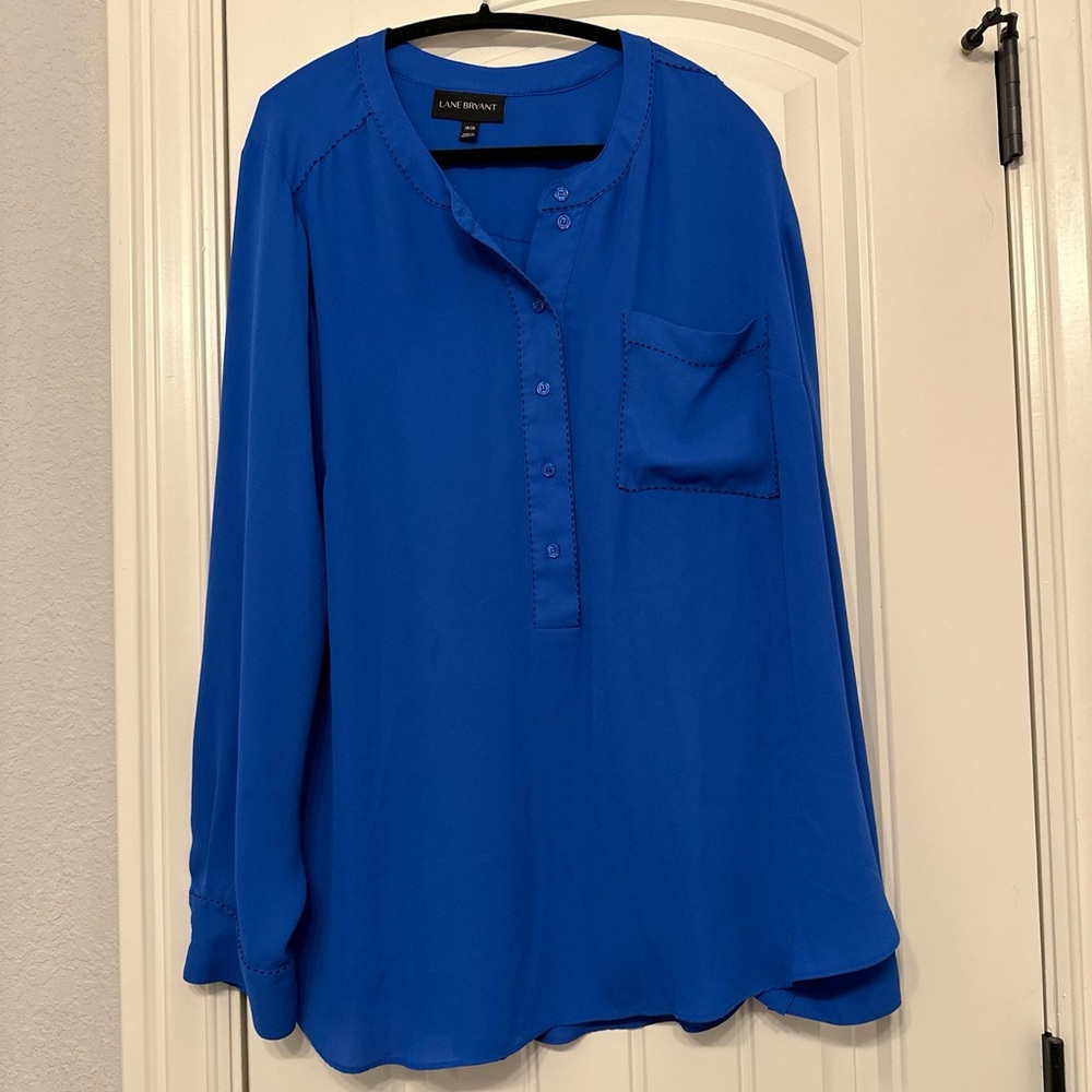Lane Bryant women’s blue long sleeve blouse-size 18/20